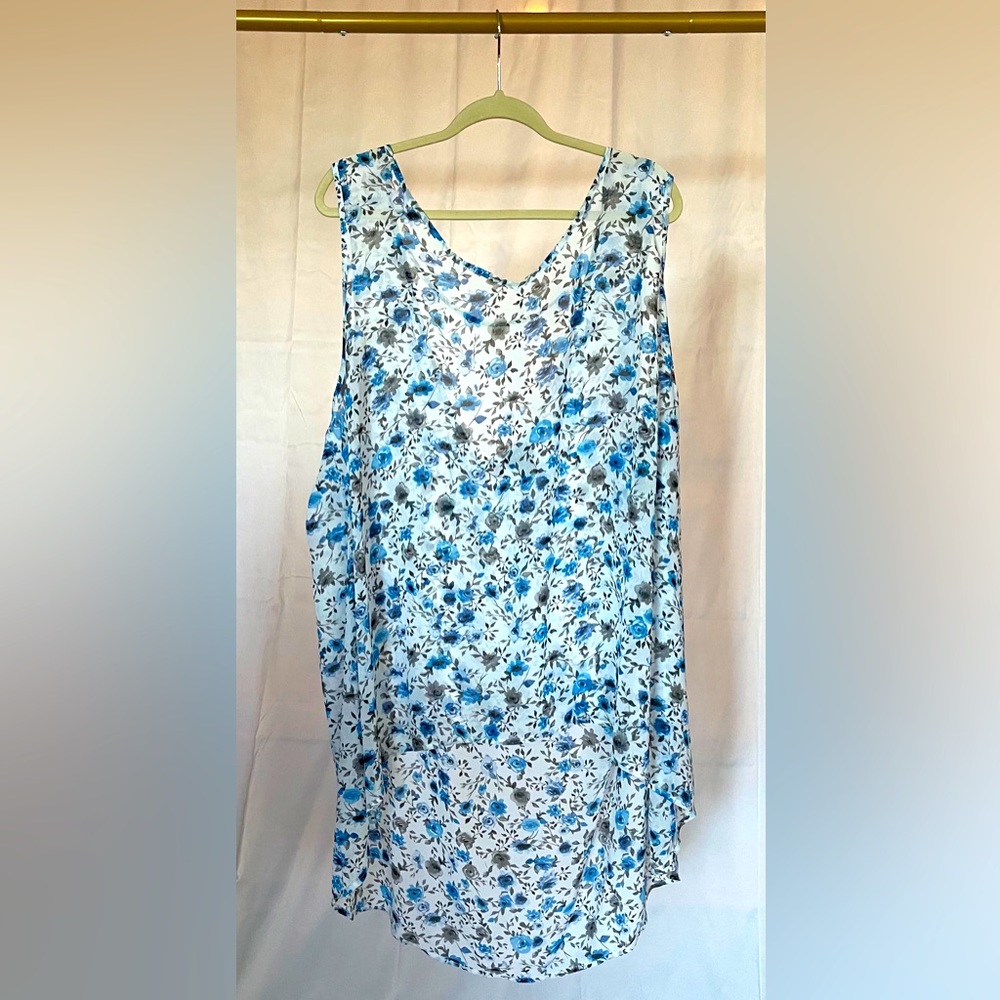 Torrid Floral Sleevless Sheer Top